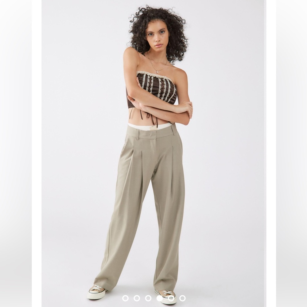 UO Logan Low-Rise Trouser Pant